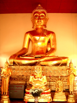 Wat Saen Muang, UNION OF MYANMAR; 07APR2009 0
