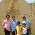 ผมเองกับครอบครัว วัดบุญญาวาส บ่อทอง ชลบุรี