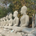 ภาพประดิษฐานด้านข้าง