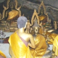 DSCF3412พระประธานในถ้ำประทุน