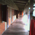 ทางเดินหน้าห้องพักในหอหญิง