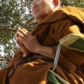 บทความทางธรรม : หลวงพ่อสอน "คิดให้ดี .."
ความตายถือว่าเป็นการสูญเสียที่สุดในชีวิตของพวกเรา เพราะเราเป็นพ่อเป็นแม่เป็นพี่เป็นน้องก็ต้องเสียดายอาลัยอาว