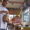 ตื่นเช้าไปทำบุญที่วัด