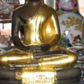หลวงพ่อโสธร ทุกคนที่บ้านศรัทธาในองค์ท่านเป็นพิเศษ